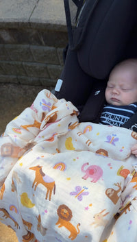 Animal Friends 🦒🐨 Baby Muslin Swaddle