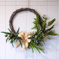 THE FLOWER CLUB – ARTIFICIAL CHRISTMAS WREATH WORKSHOP
