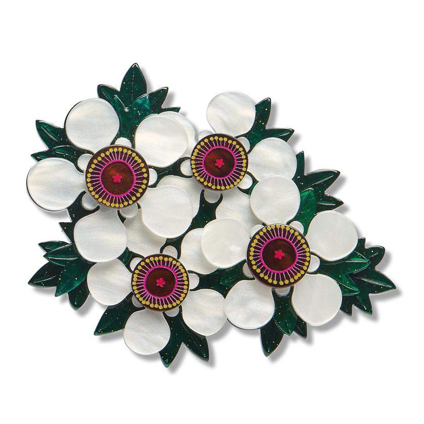 Manuka Brooch